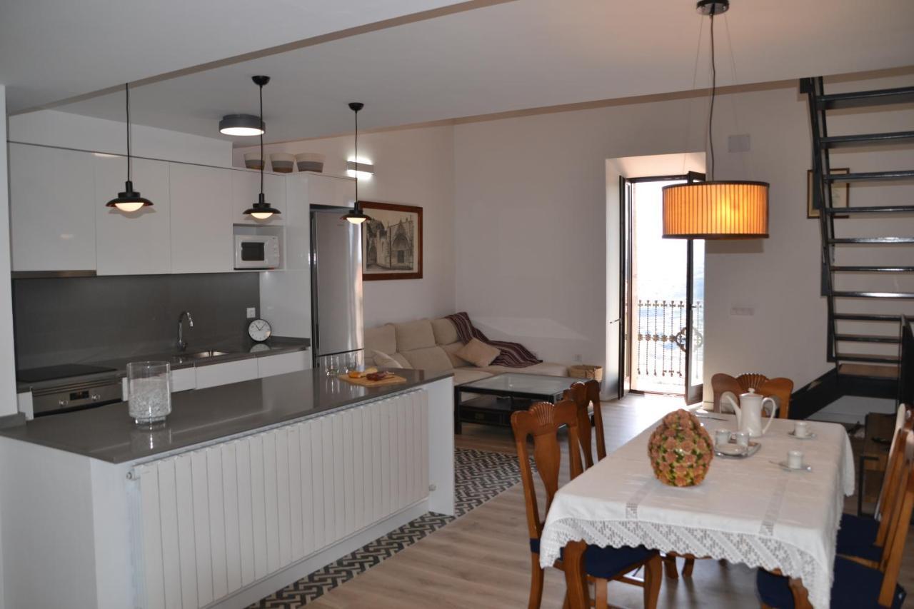 דירות מורייה Duplex Dels Estudis מראה חיצוני תמונה